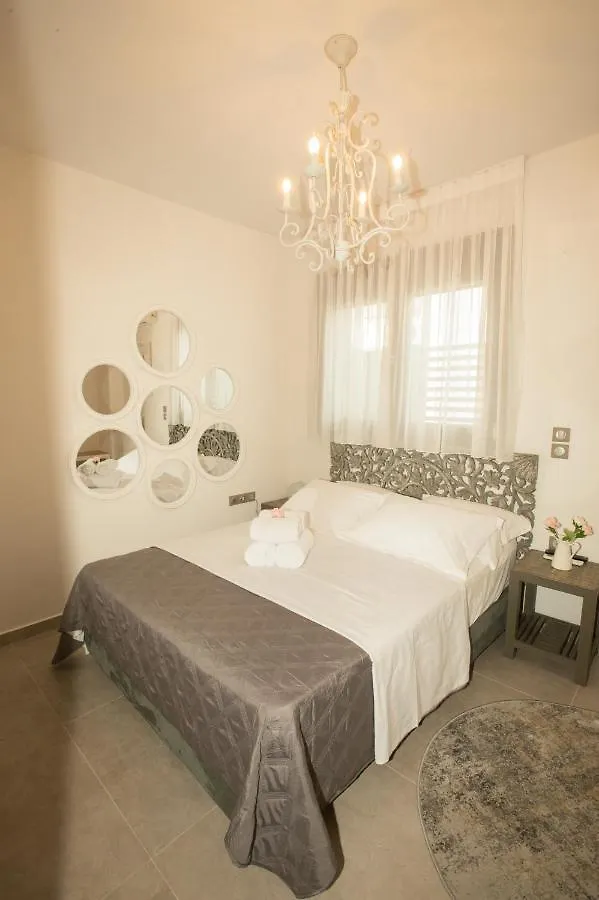 Dolphin Villa Peraia  0*, Peraia (Thessaloniki) Greece